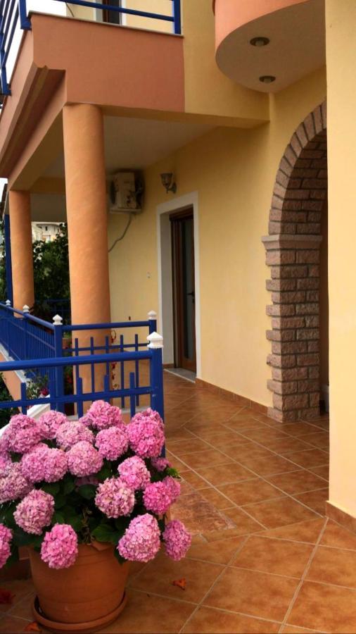 Vila Laura Pasha Villa Ksamil Exterior photo