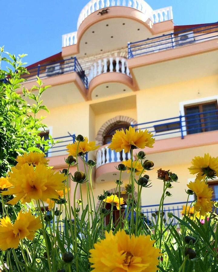 Vila Laura Pasha Villa Ksamil Exterior photo