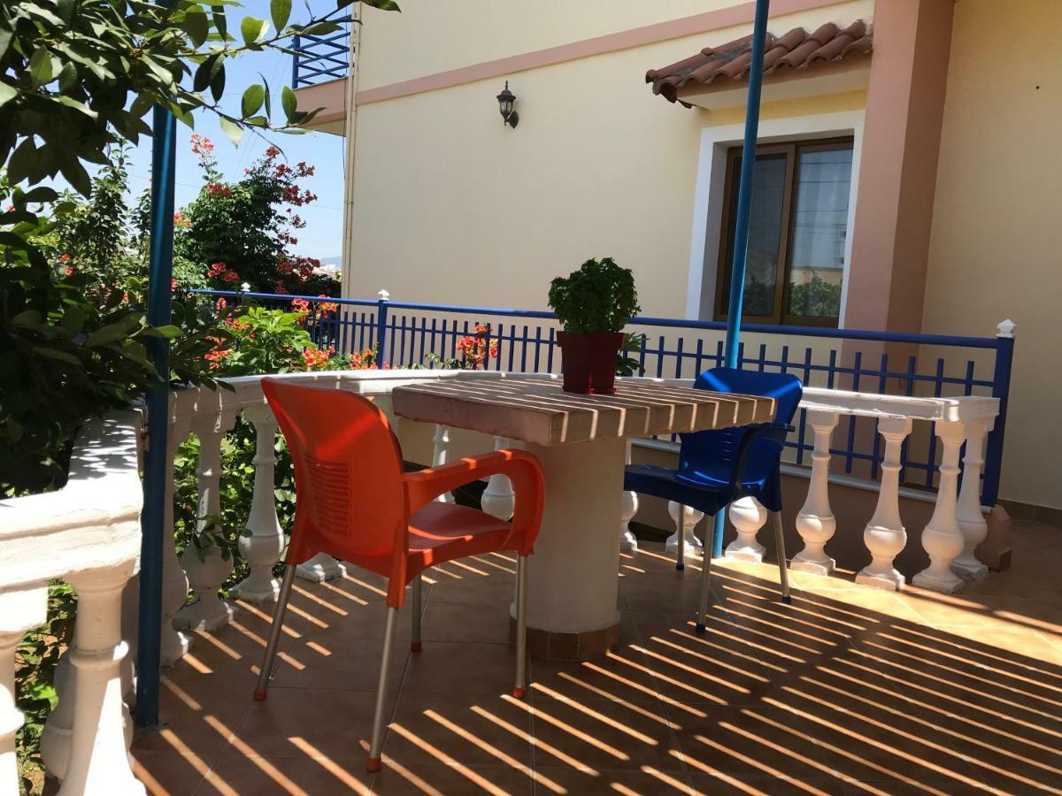 Vila Laura Pasha Villa Ksamil Exterior photo